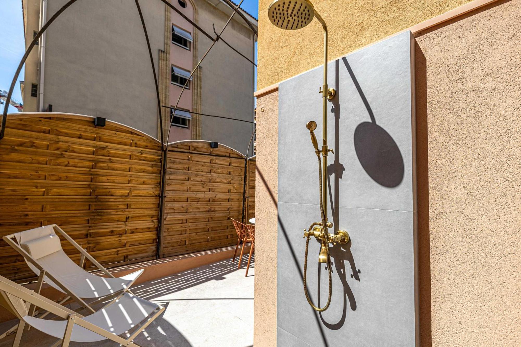 Magnificent - Ac-1br-4p- * Cannes